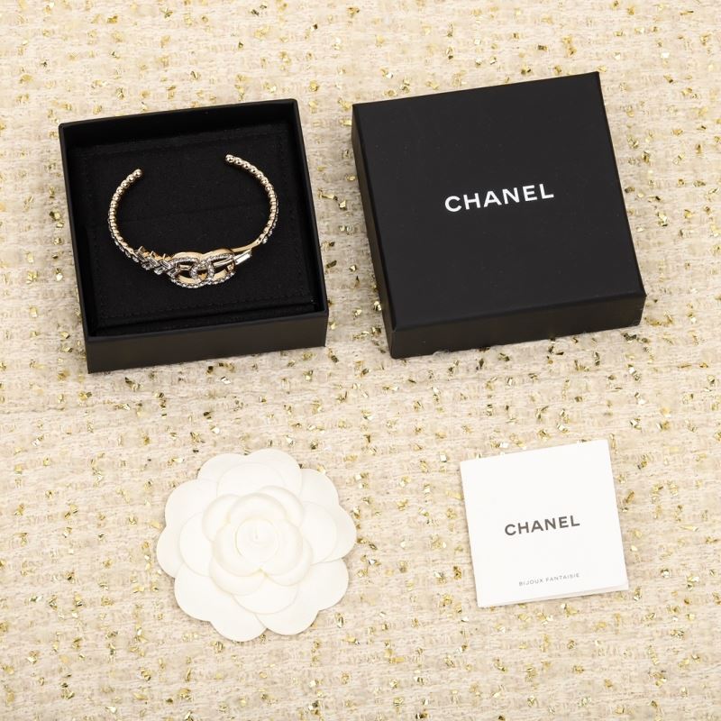 Ch*el rings